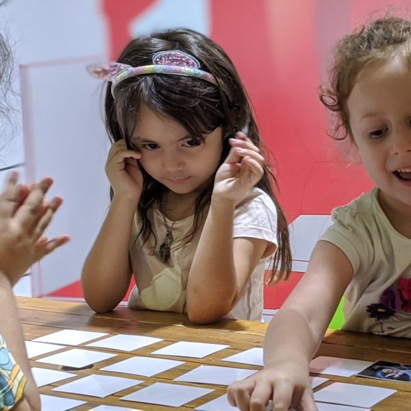 00100lrPORTRAIT_00100_BURST20210302094217722_COVER-scaled