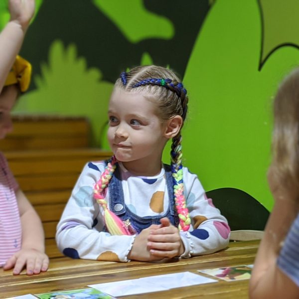 00100lrPORTRAIT_00100_BURST20210420095420274_COVER-scaled